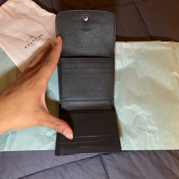 Limited Edition Coach Wallet! - Picture 4 of 5
